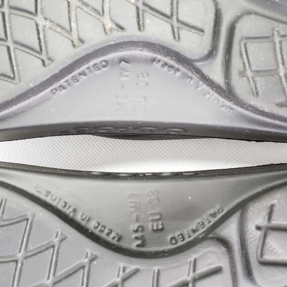 OOFOS Original Recovery Comfort Thong Flip Flop Sandal Black Women 7 Men 5 - Picture 8 of 9